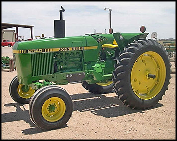 john-deere-2640.jpg