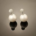 09dfda59f13b6af472f643317696269d--double-pearl-earrings-pearl-studs.jpg