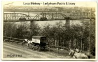 Saskatoon's_streetcars_initially_crossed_the_South_Saskatchewan_River_over_the_Victoria_Bridge...jpg