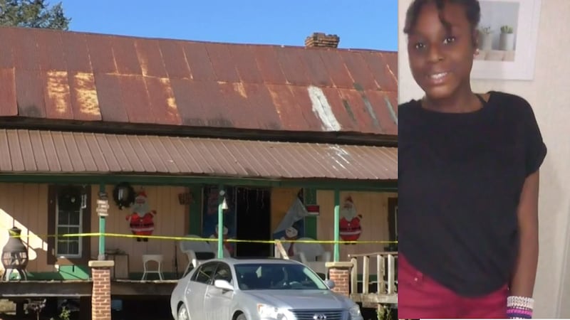 Teen daughter missing after her mother found dead inside Mississippi home