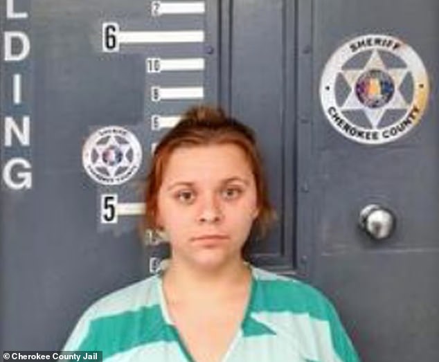 Jessie Eden Kelly, 22, is accused of kidnapping Mary Elizabeth Isbell, 37, and throwing her to her death off a cliff