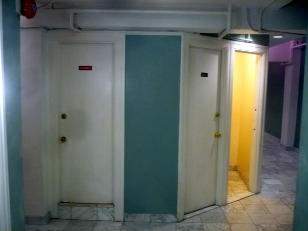 13_hotel_cecil_hall_bathrooms.jpg