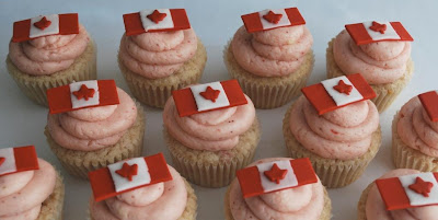 canadaday_cupcakes.JPG