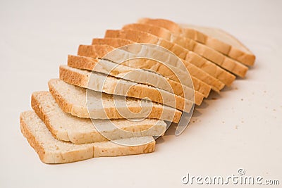 sliced-bread-loaf-562266.jpg