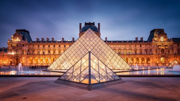 Louvre-Museum-Pictures-720x404.jpg