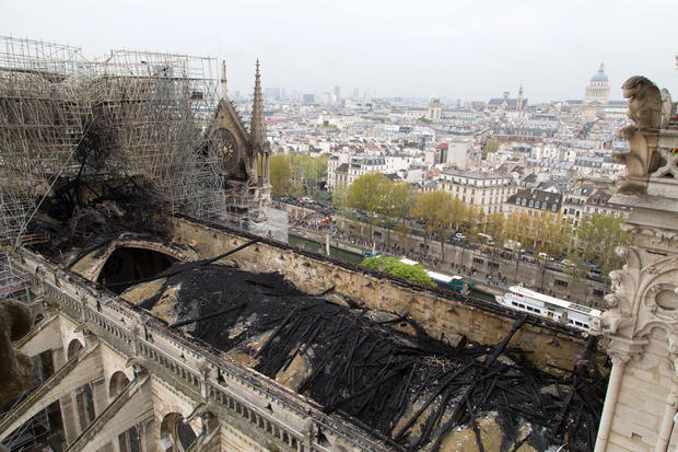 notre-dame-roof-2019-3-2019-04-16.jpg