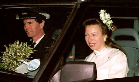 princess-anne-timothy-laurence-2389830.jpg