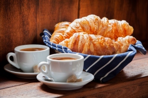 croissants-1280x853.jpg