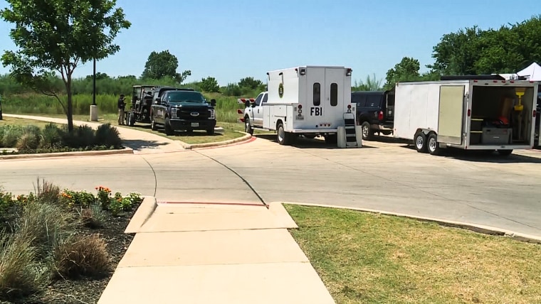 The Federal Bureau of Investigation, Austin Police and Pflugerville Police are searching a field off FM 1825 in Pflugerville, following leads related to possible serial killer Raul Meza Jr., according to Pflugerville police.