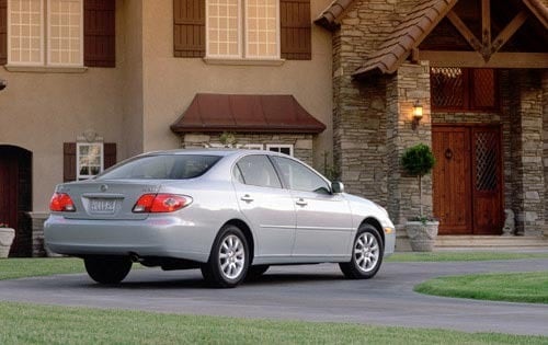 2002_lexus_es-300_sedan_base_rq_oem_1_500.jpg