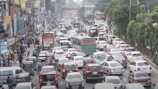 the-longest-traffic-jam-in-history-12-days-62-mile-long-47237-7.jpg