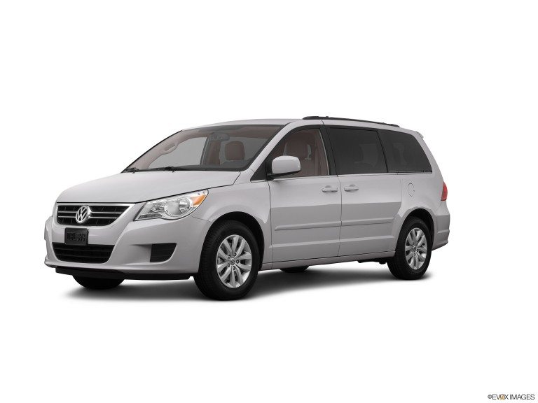 volkswagen-routan-2012-032-8040-3700-768.jpg