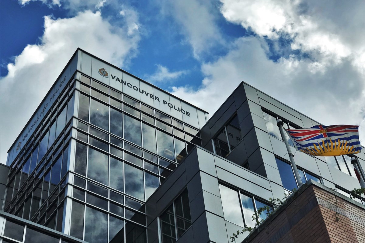 www.vancouverisawesome.com